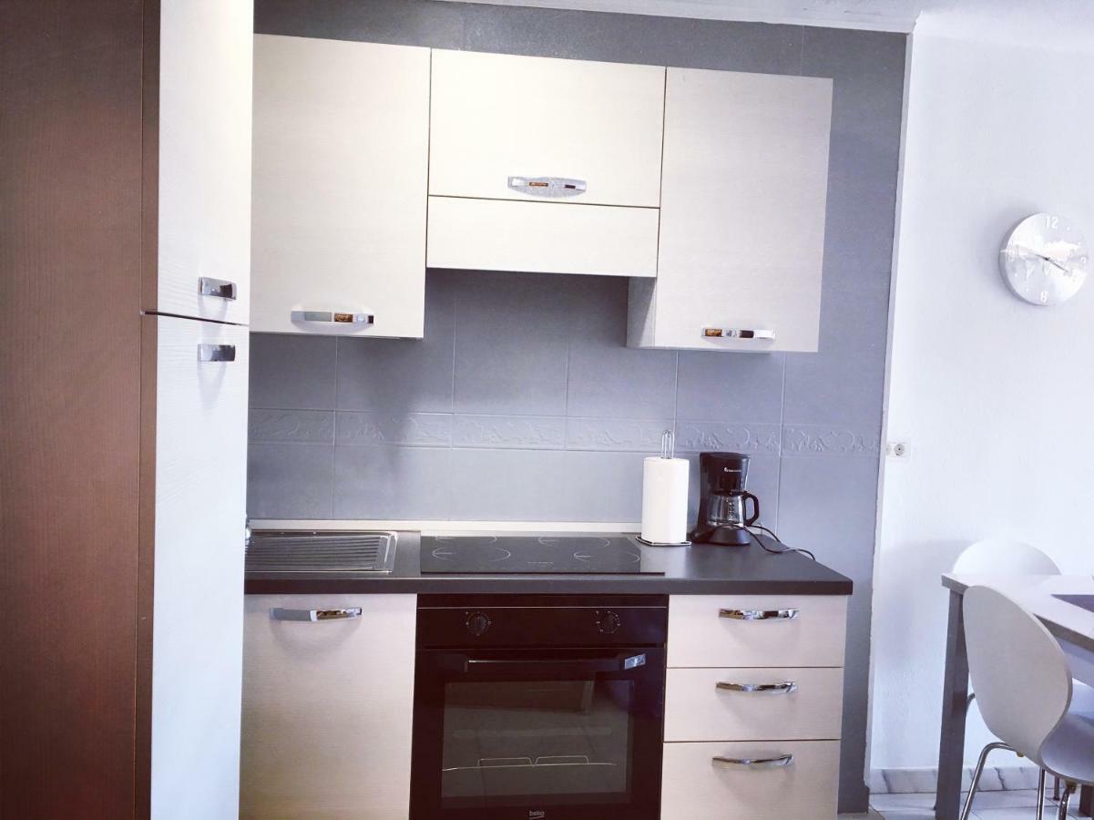 Apartamento En Playa Las Vistas - Torres Del Sol Arona  Extérieur photo