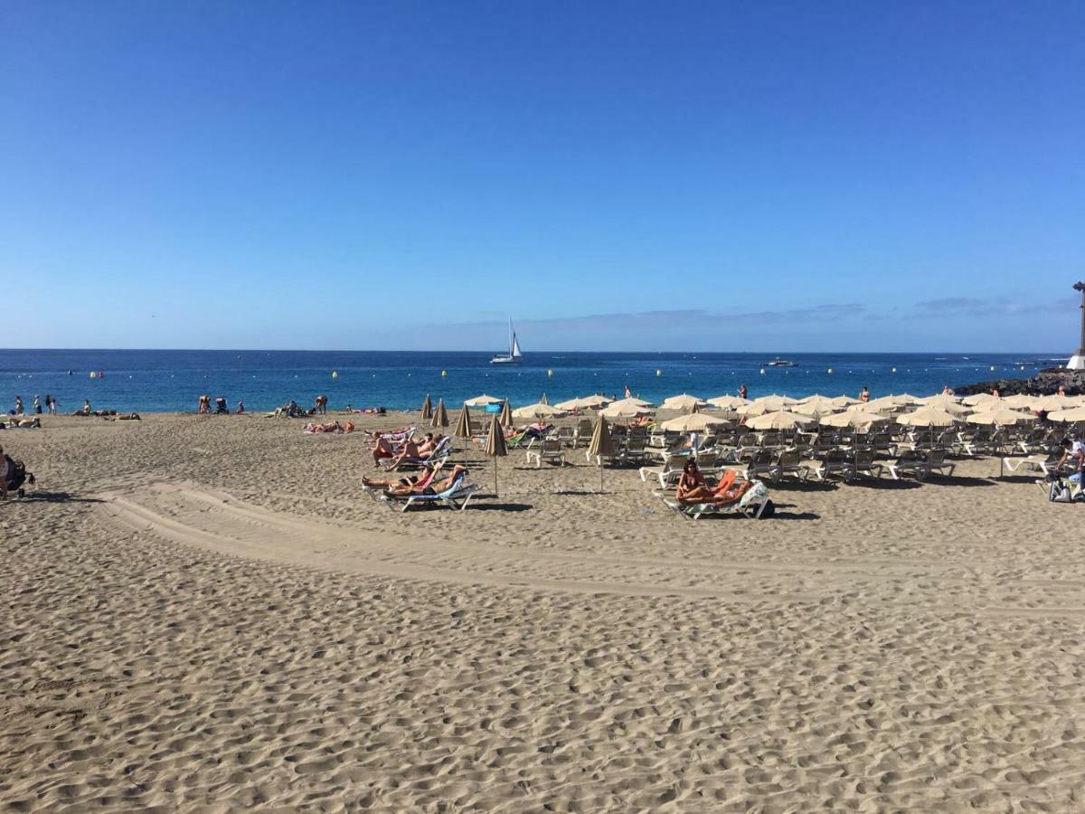 Apartamento En Playa Las Vistas - Torres Del Sol Arona  Extérieur photo